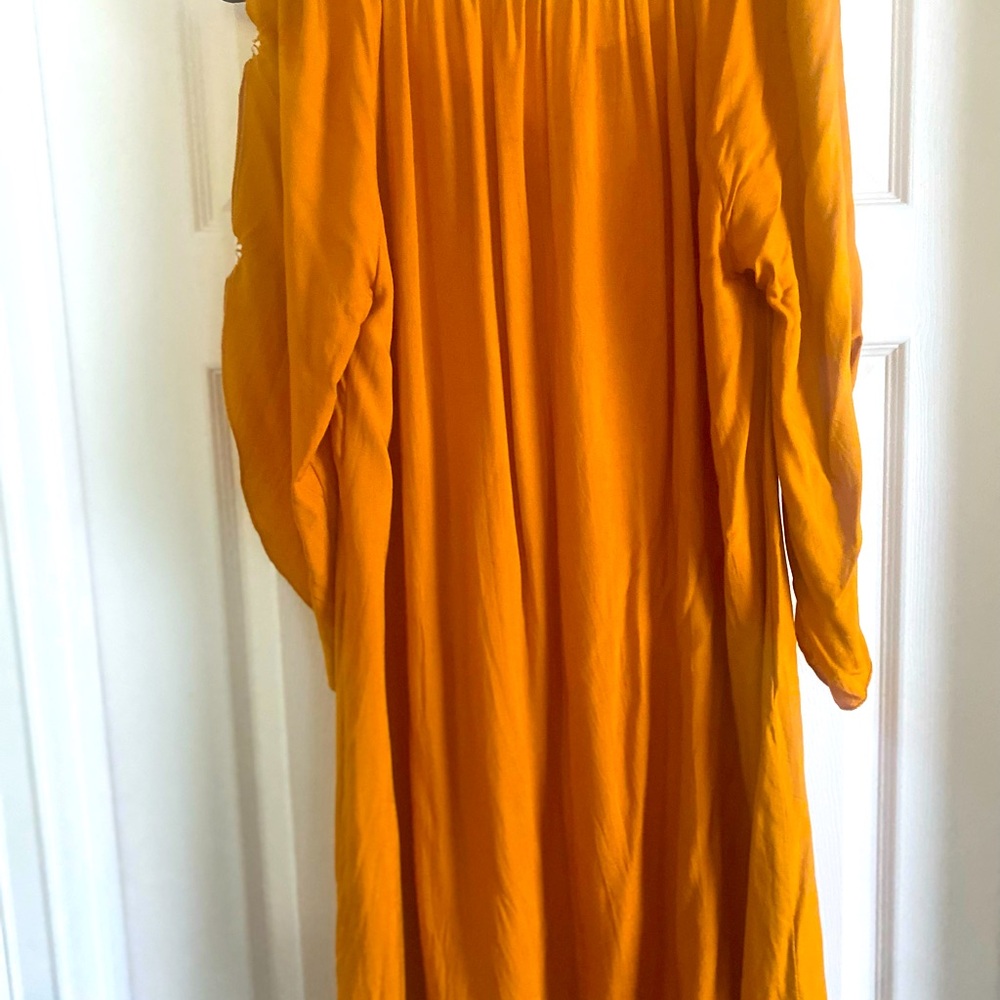Chic Connection Dress - Picture 3 of 4